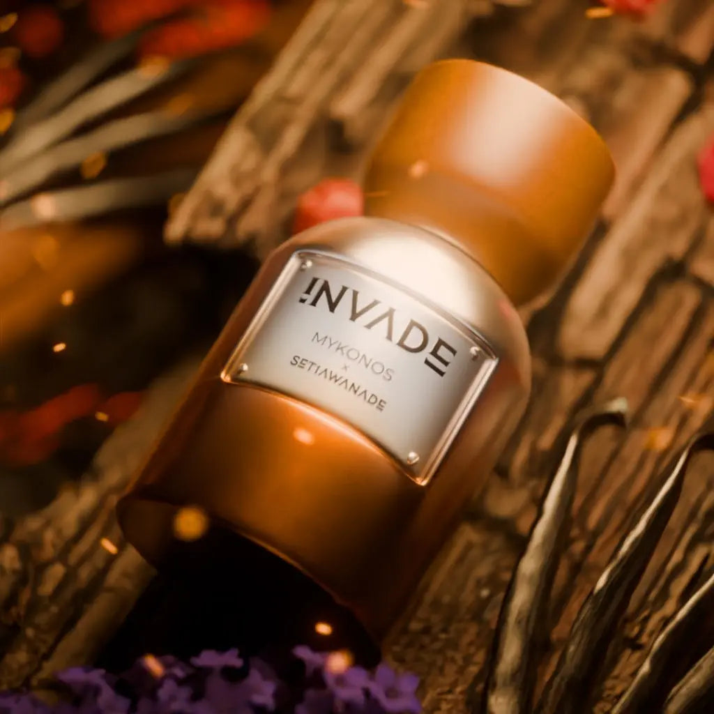 Mykonos Invade Extrait de Parfum